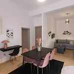 Feel Meteora 1bd Luxury Kalambaka