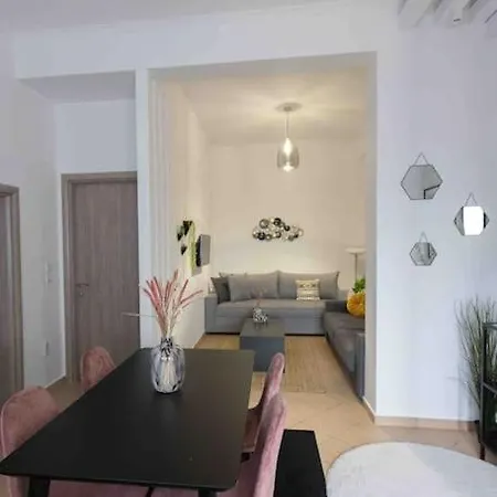 Апартаменты Feel Meteora 1bd Luxury Калампака