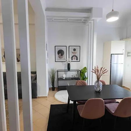 Feel Meteora 1bd Luxury Апартаменты