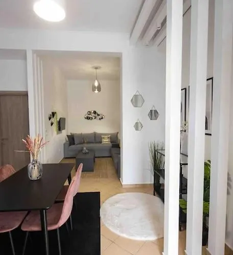 Feel Meteora 1bd Luxury Apartament *